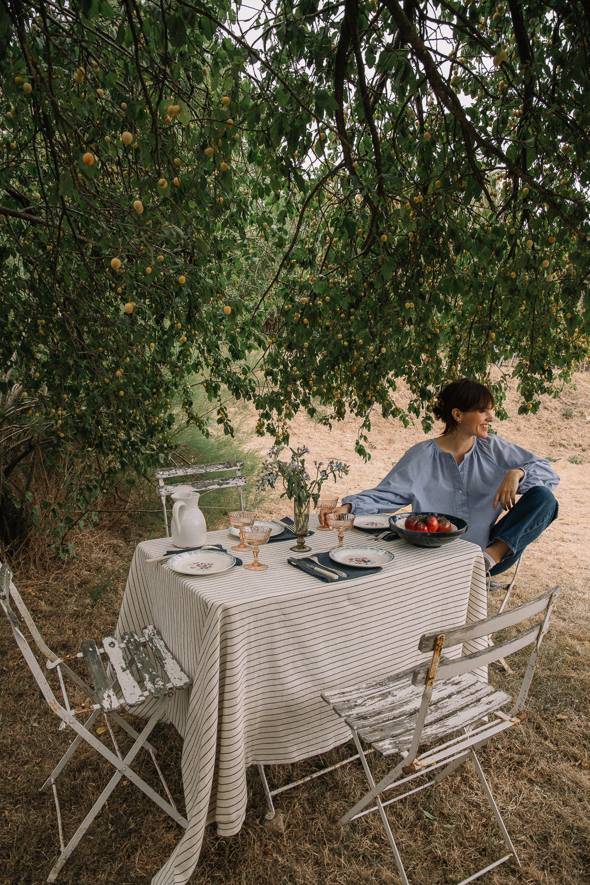 Natural striped tablecloth in slub cotton