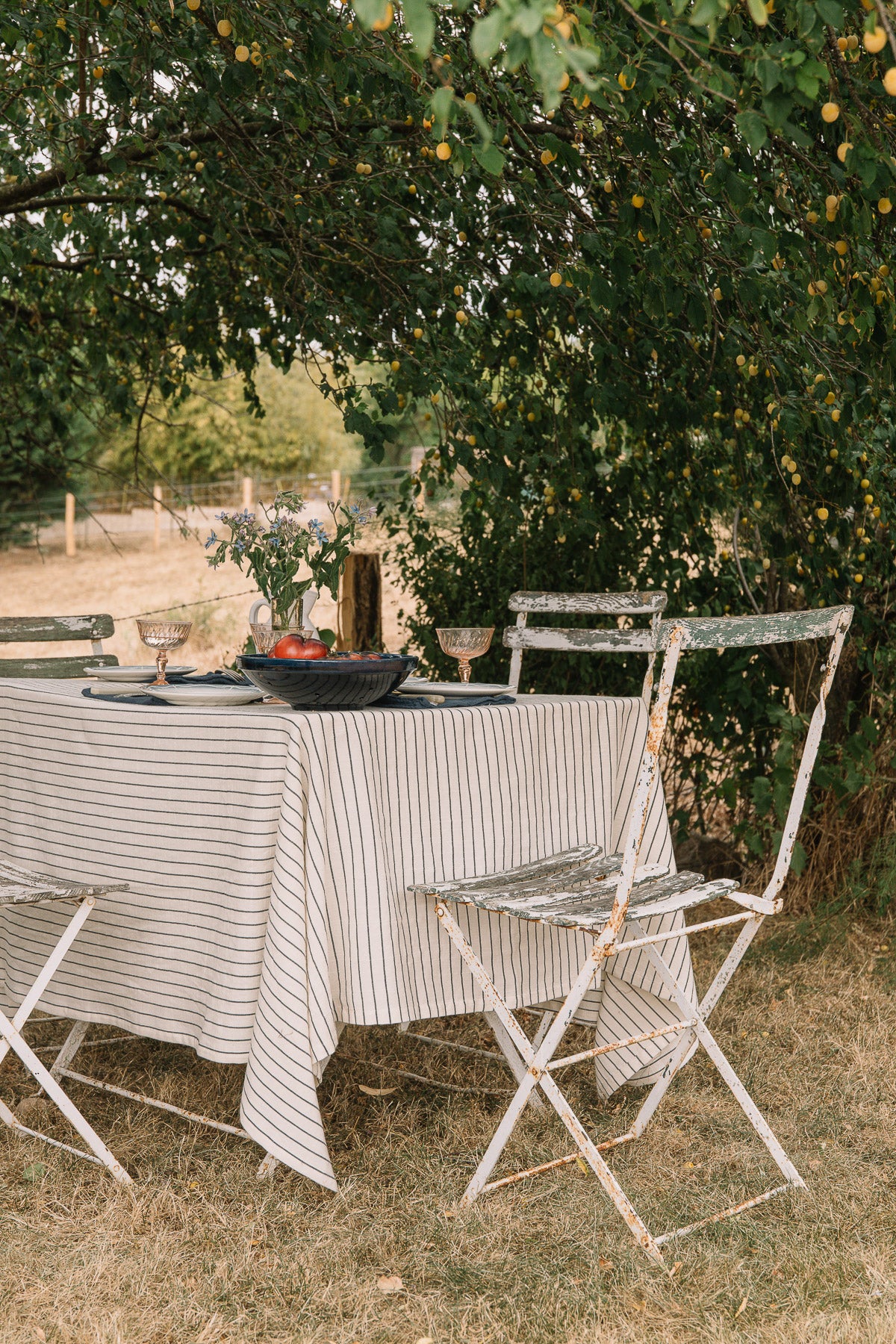 Nappe Écru à rayures en coton flammé