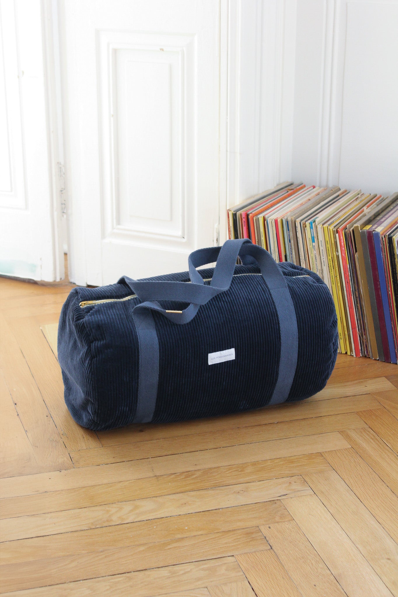 Sac-Weekend-bowling-velours-cotele-bleu-les-pensionnaires-067