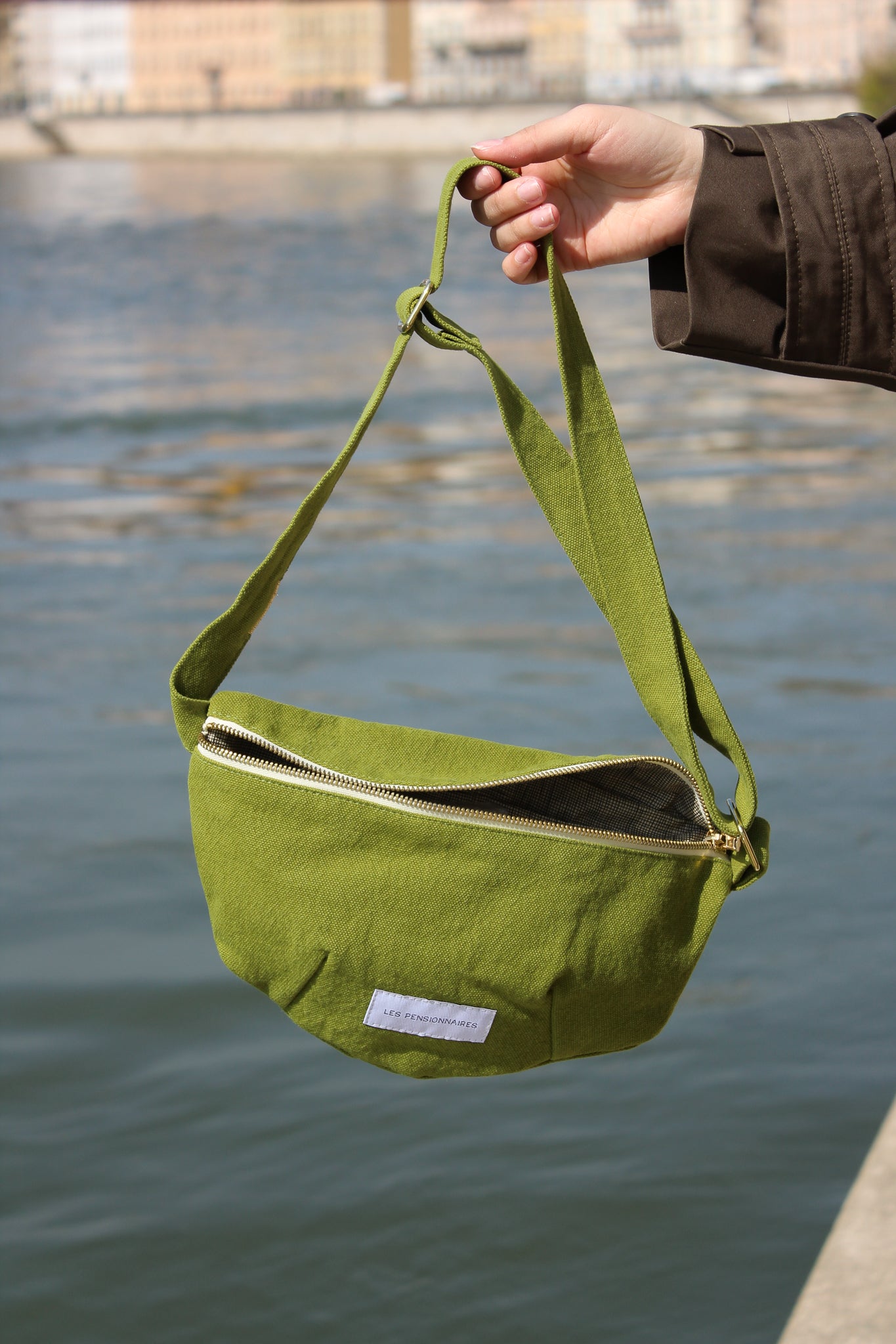 Moss green organic cotton canvas banana bag