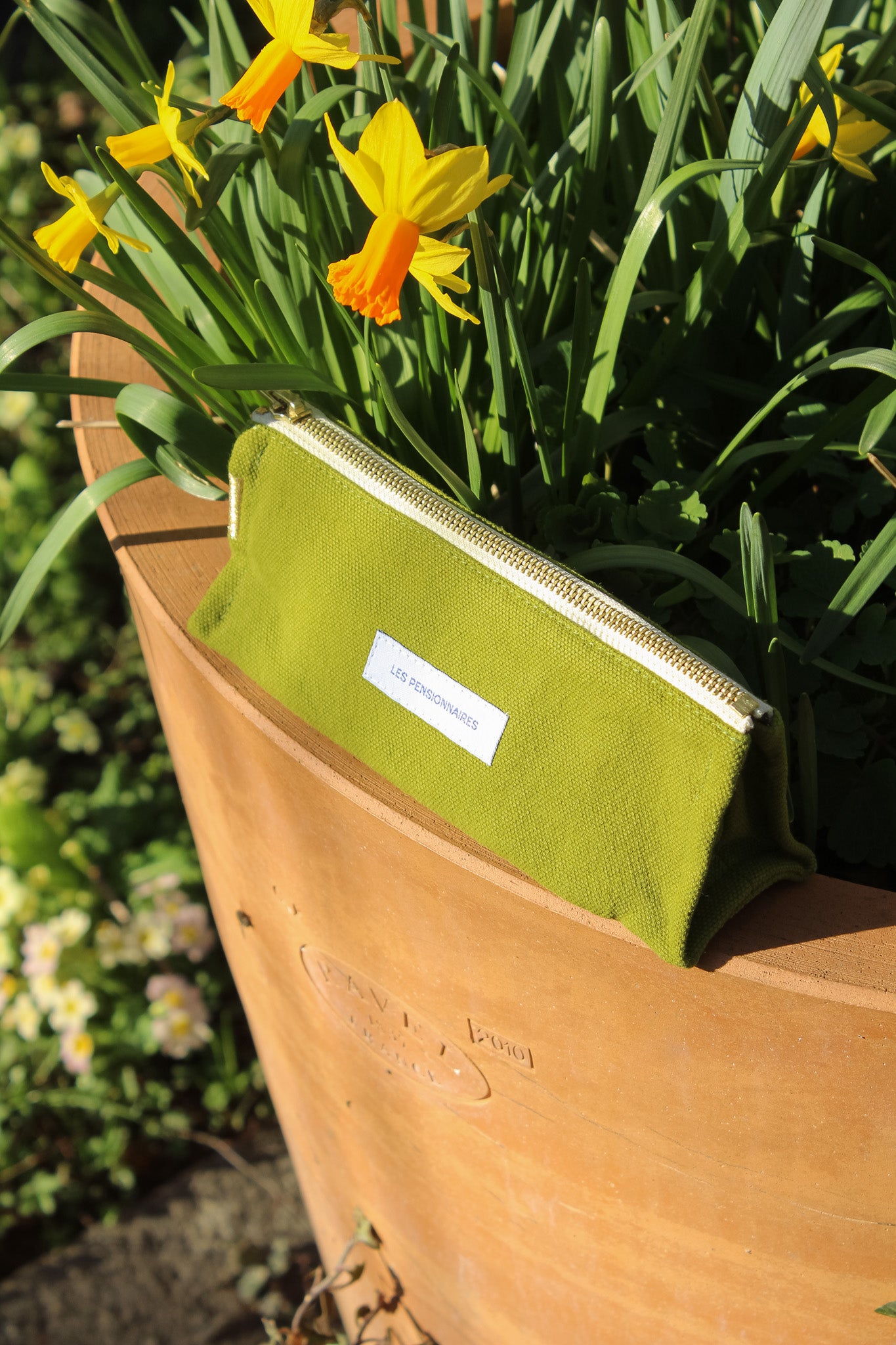 Trousse à crayons en toile de coton bio vert mousse