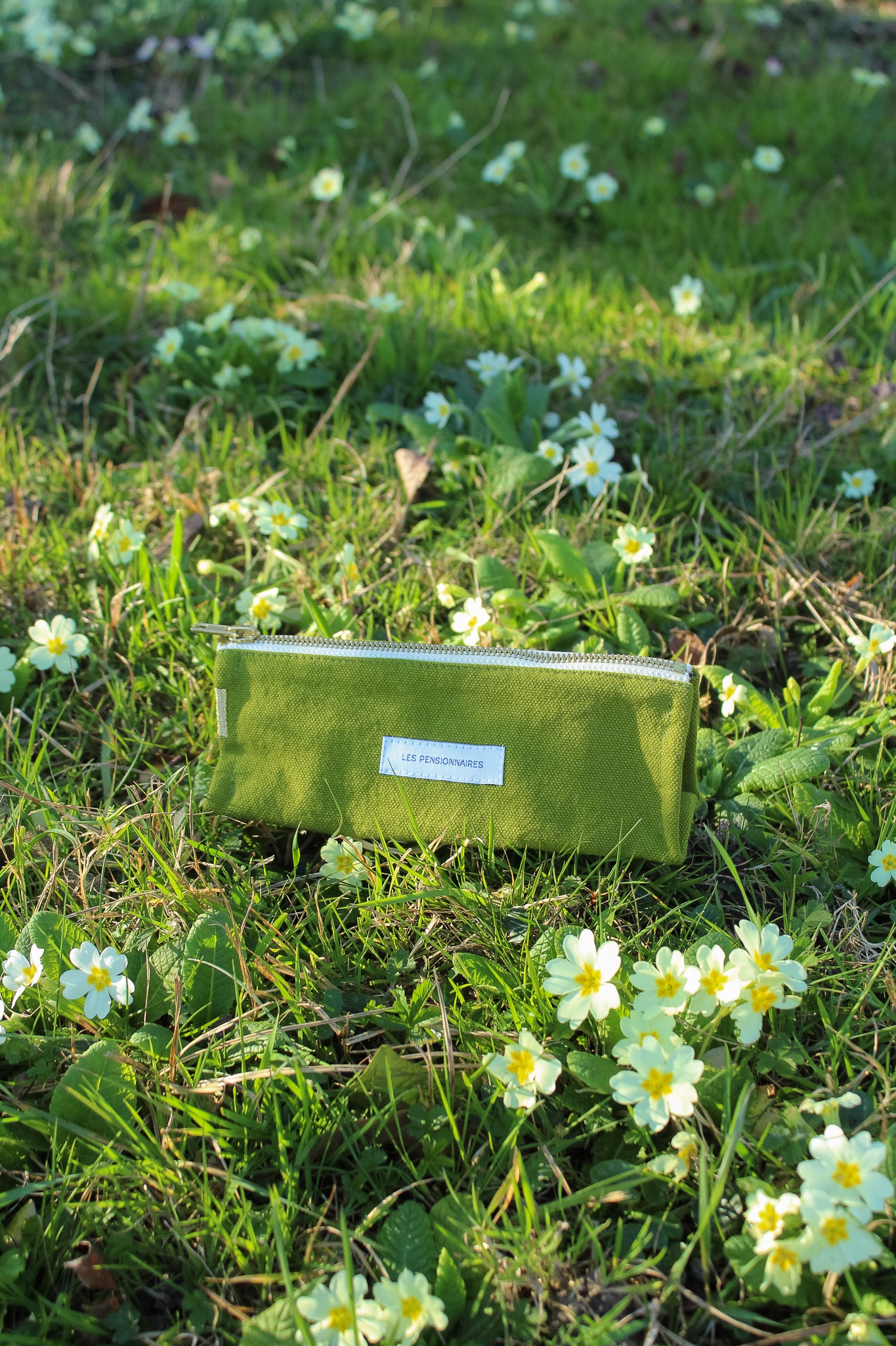 Trousse à crayons en toile de coton bio vert mousse