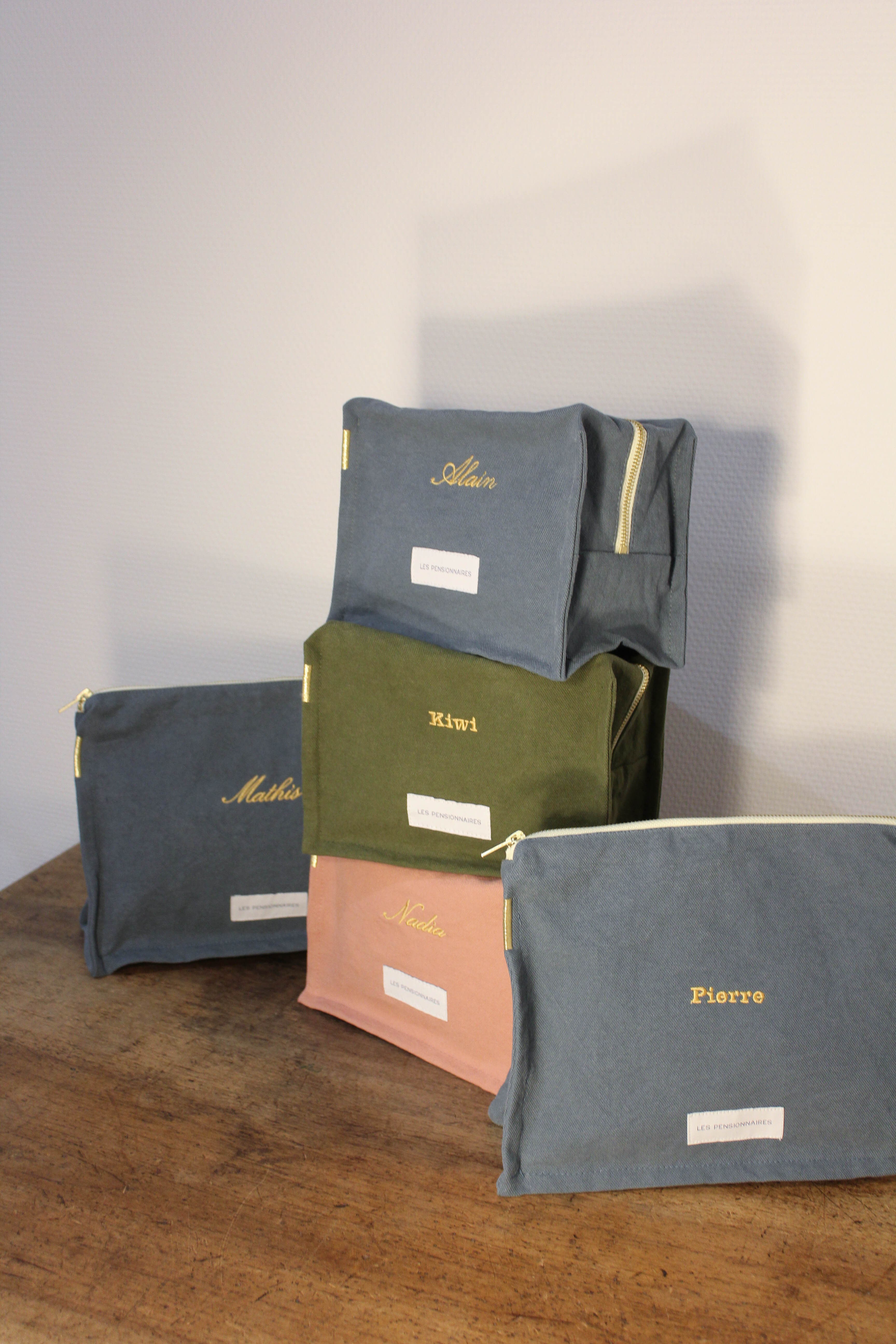 Trousse de toilette cube bleu horizon en épaisse toile de coton bio