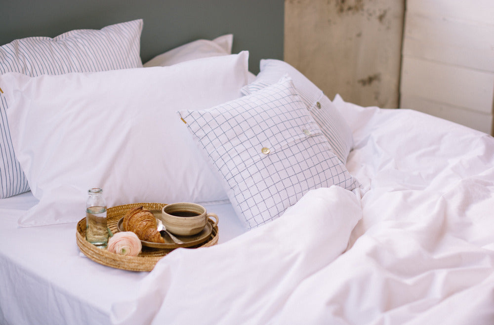 POURQUOI PRIVILÉGIER LA PERCALE DE COTON AUX AUTRES MATIÈRES POUR VOTRE LINGE DE LIT ?