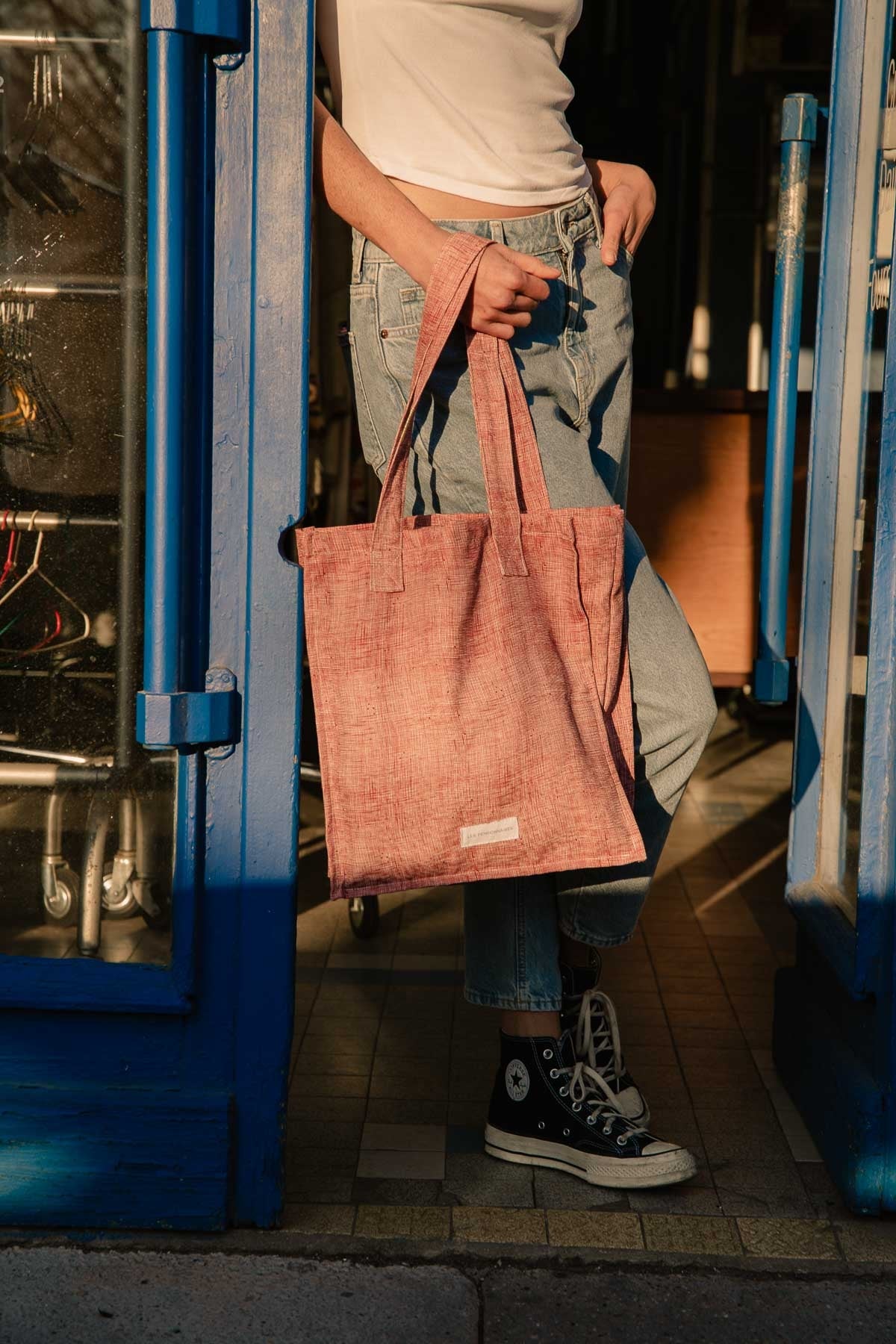 Organic cotton canvas zipped bag with Rust red check pattern