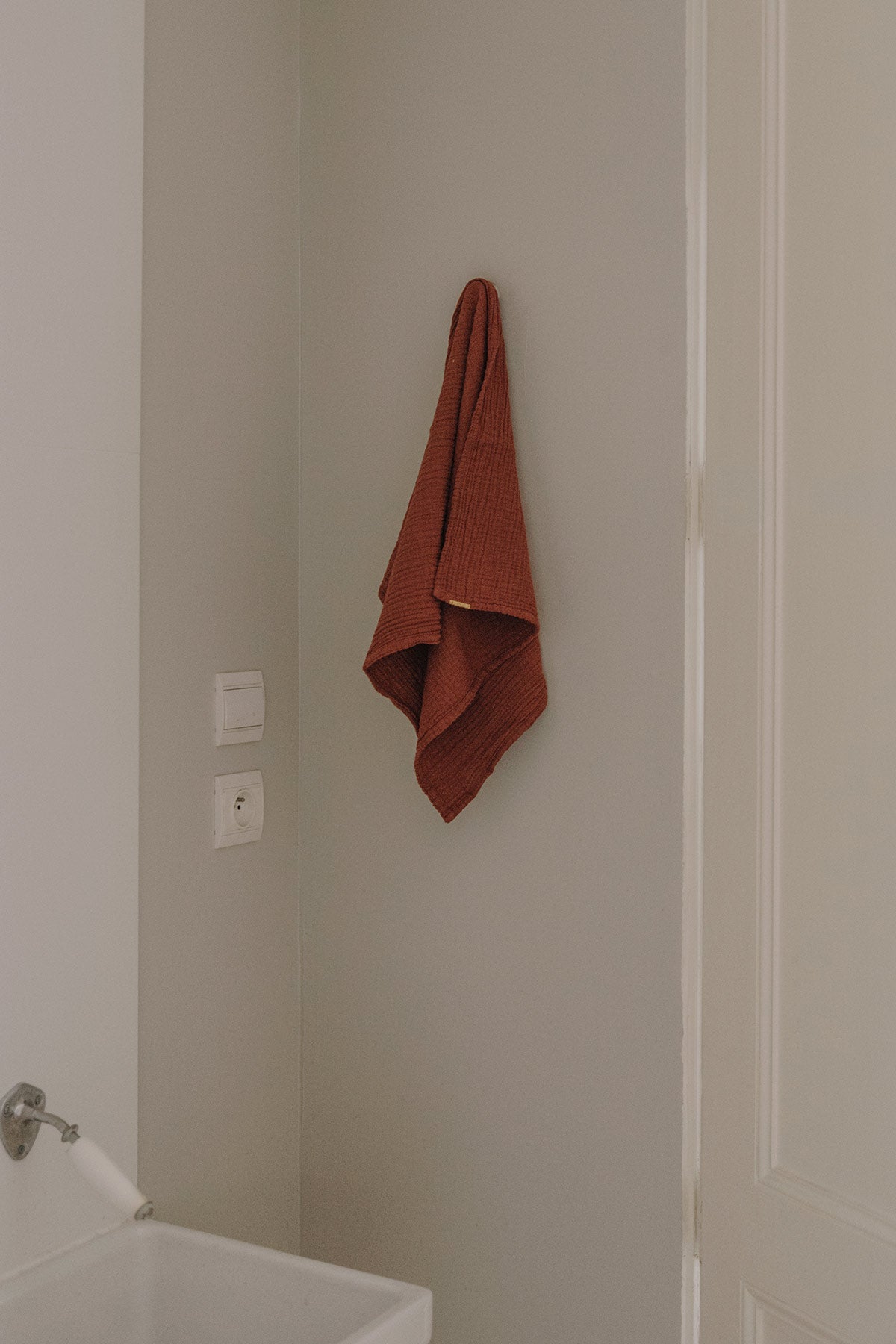 Rust double cotton gauze tea towel