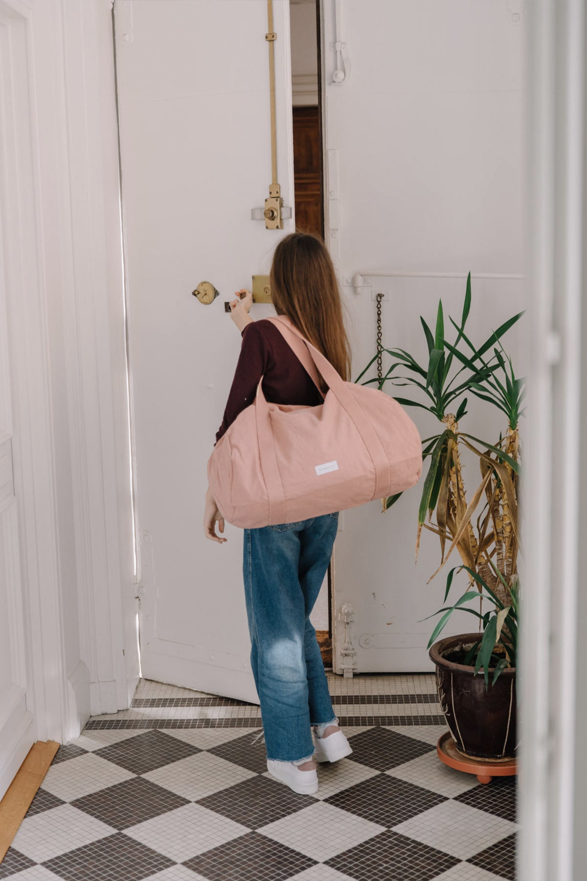 Delicate pink organic cotton bowling bag