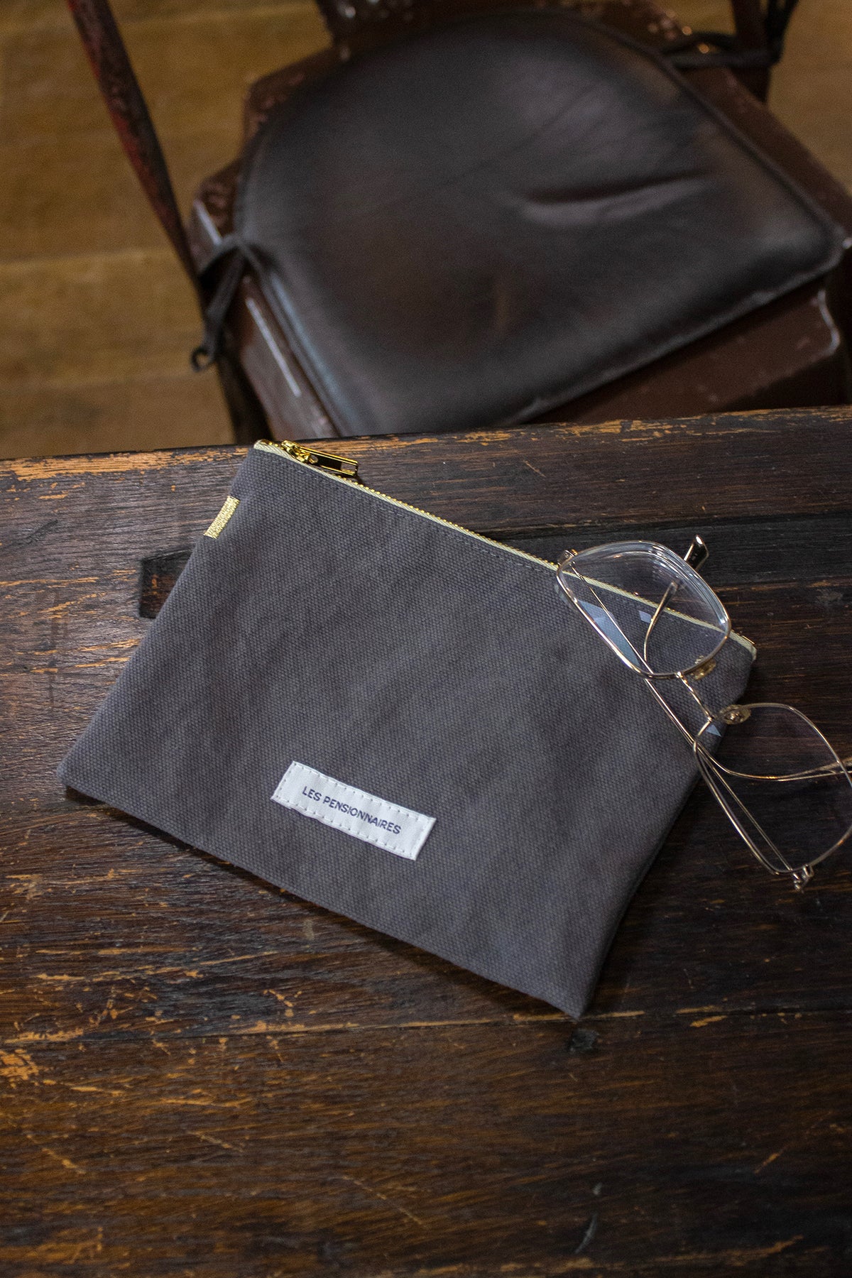 Small pouch in slate gray organic cotton canvas