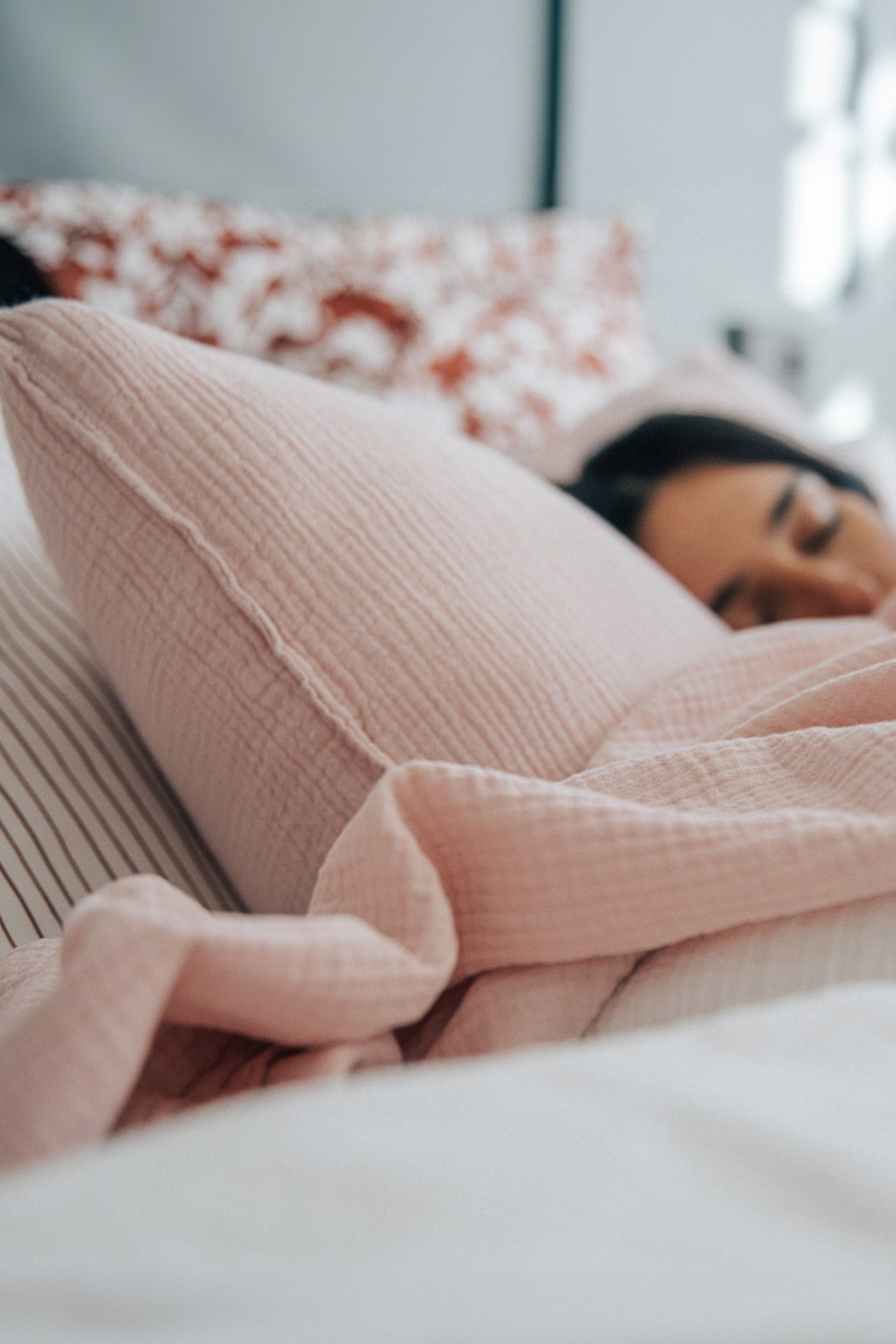 Delicate pink double cotton gauze pillowcase