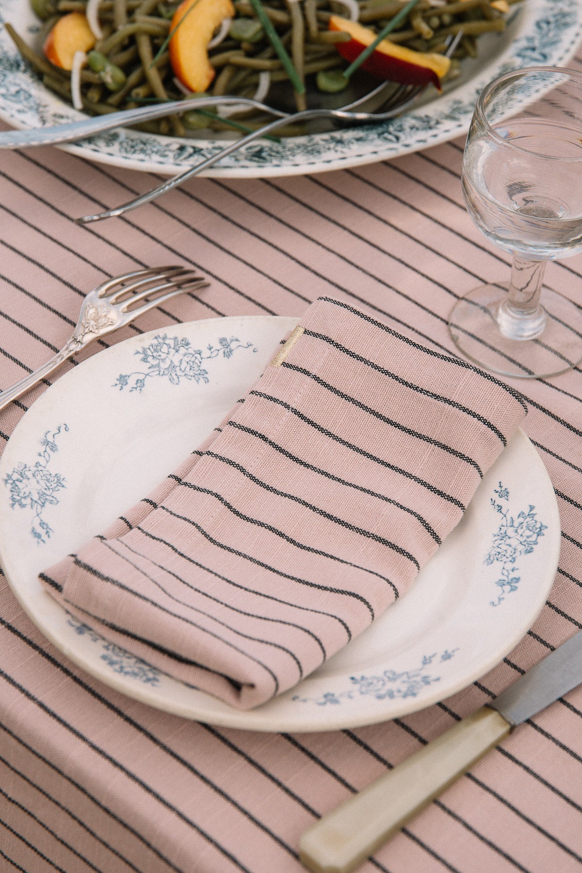 Serviettes de table Rose délicat à rayures en coton flammé (lot de 2)