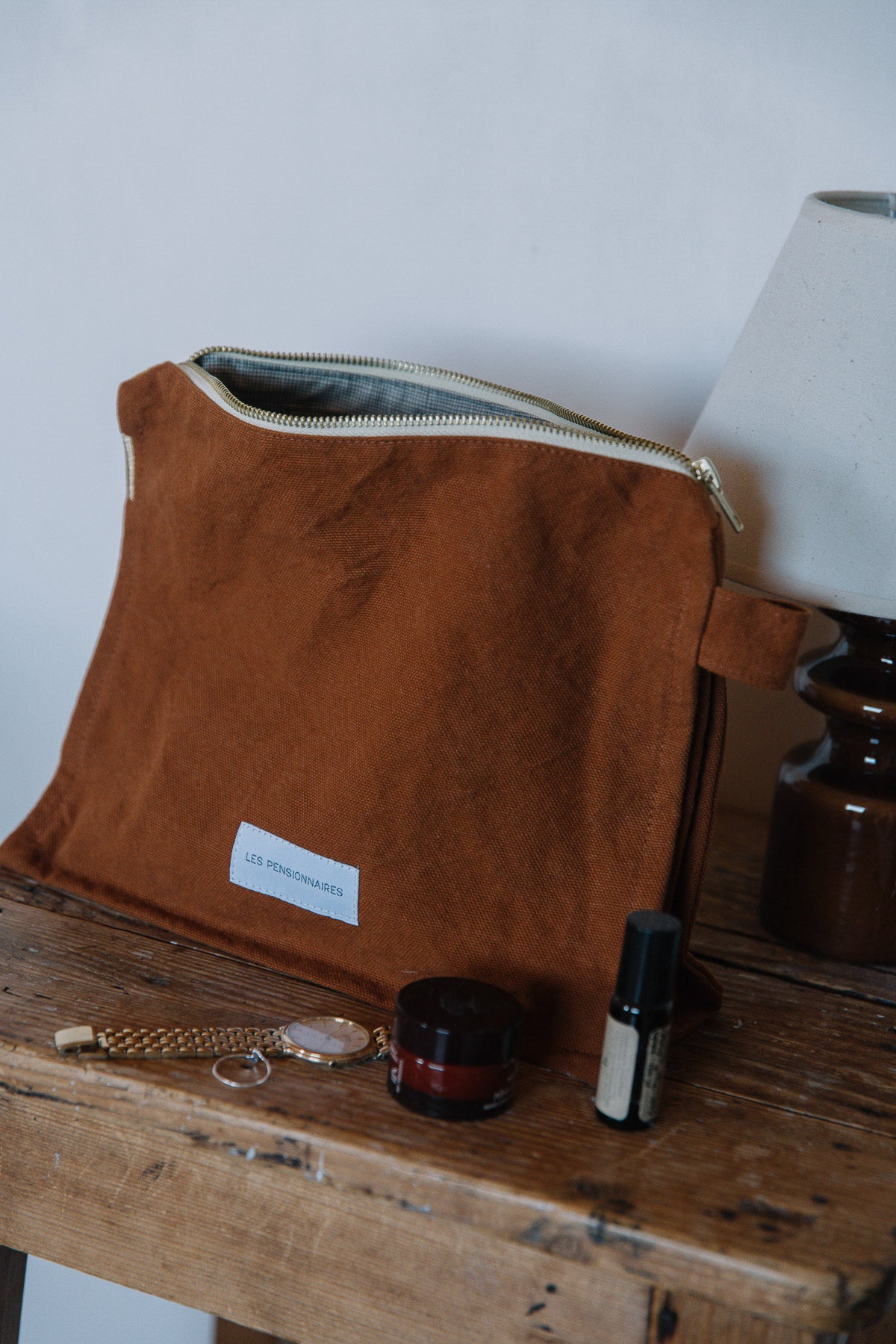 Trousse de toilette marron caramel en épaisse toile de coton bio