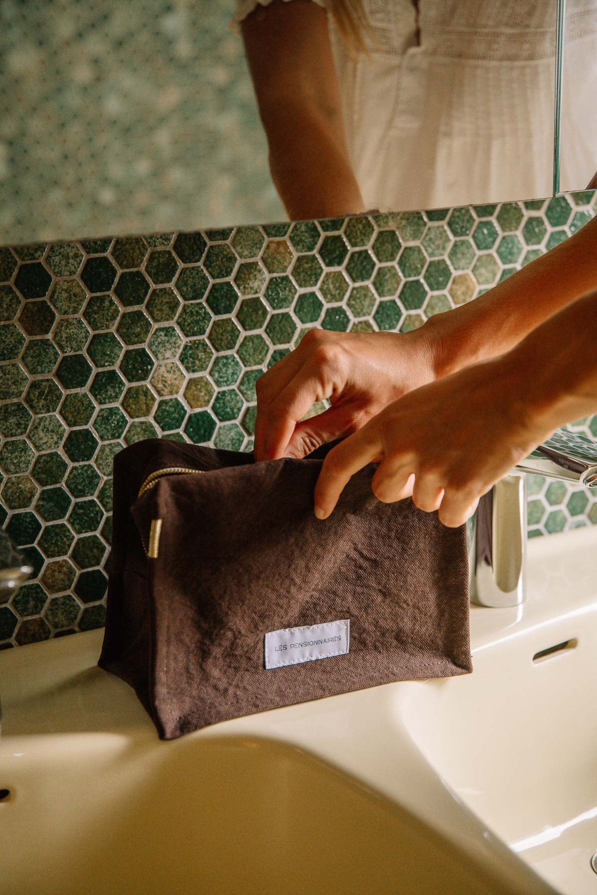 Ebony brown cube toiletry bag in thick organic cotton canvas 