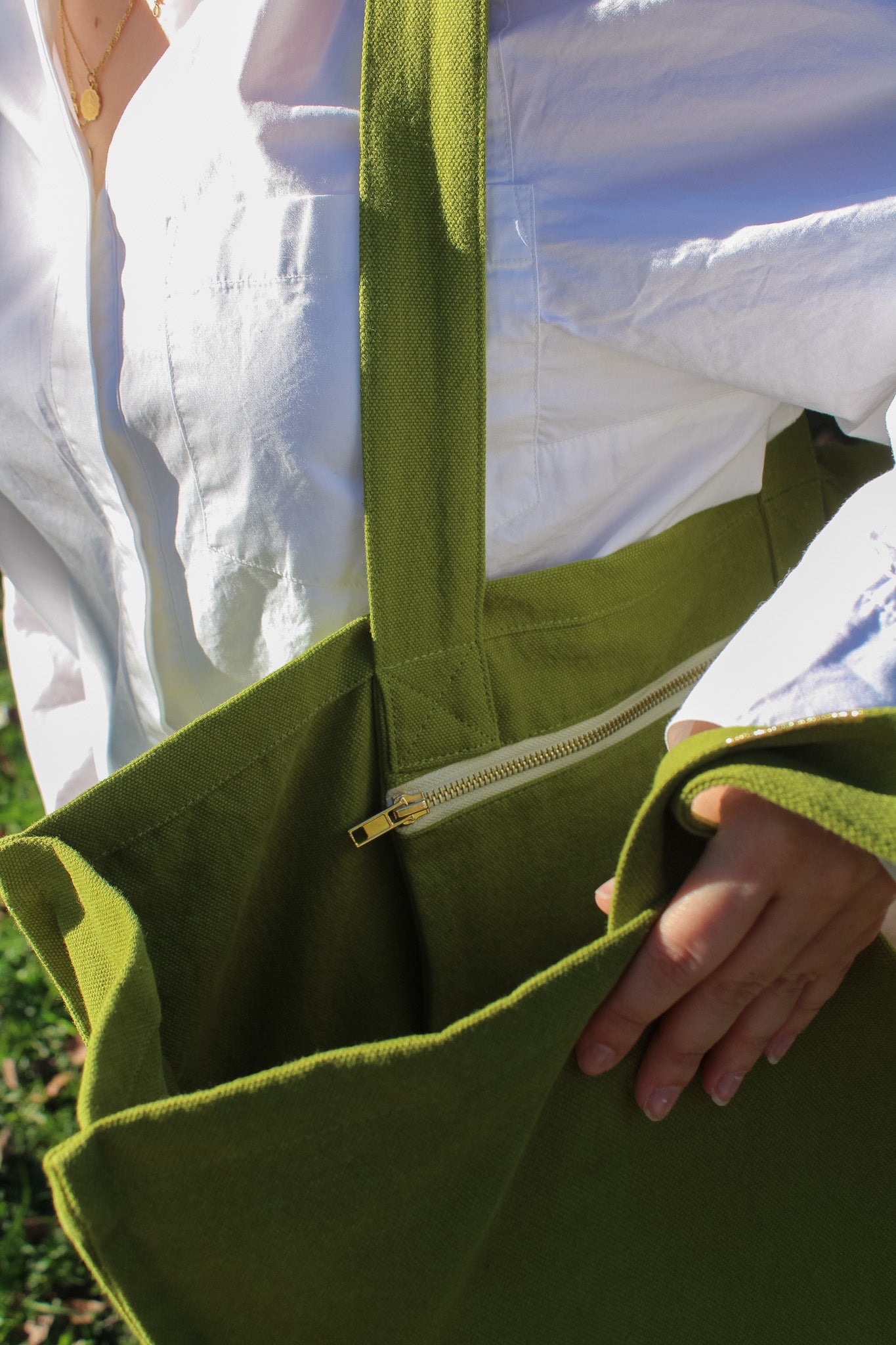 Grand cabas vert mousse en épaisse toile de coton bio