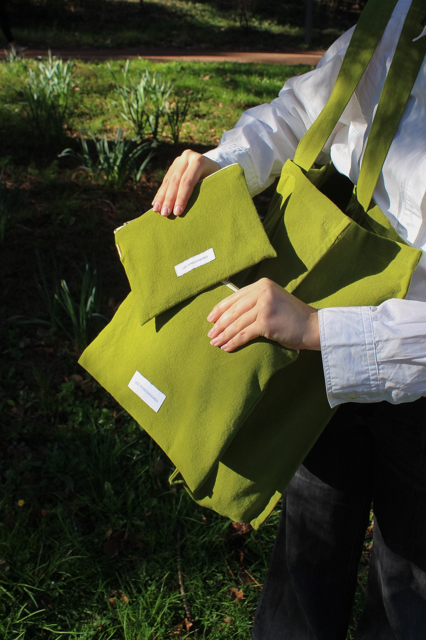 Petite pochette en toile de coton bio vert mousse